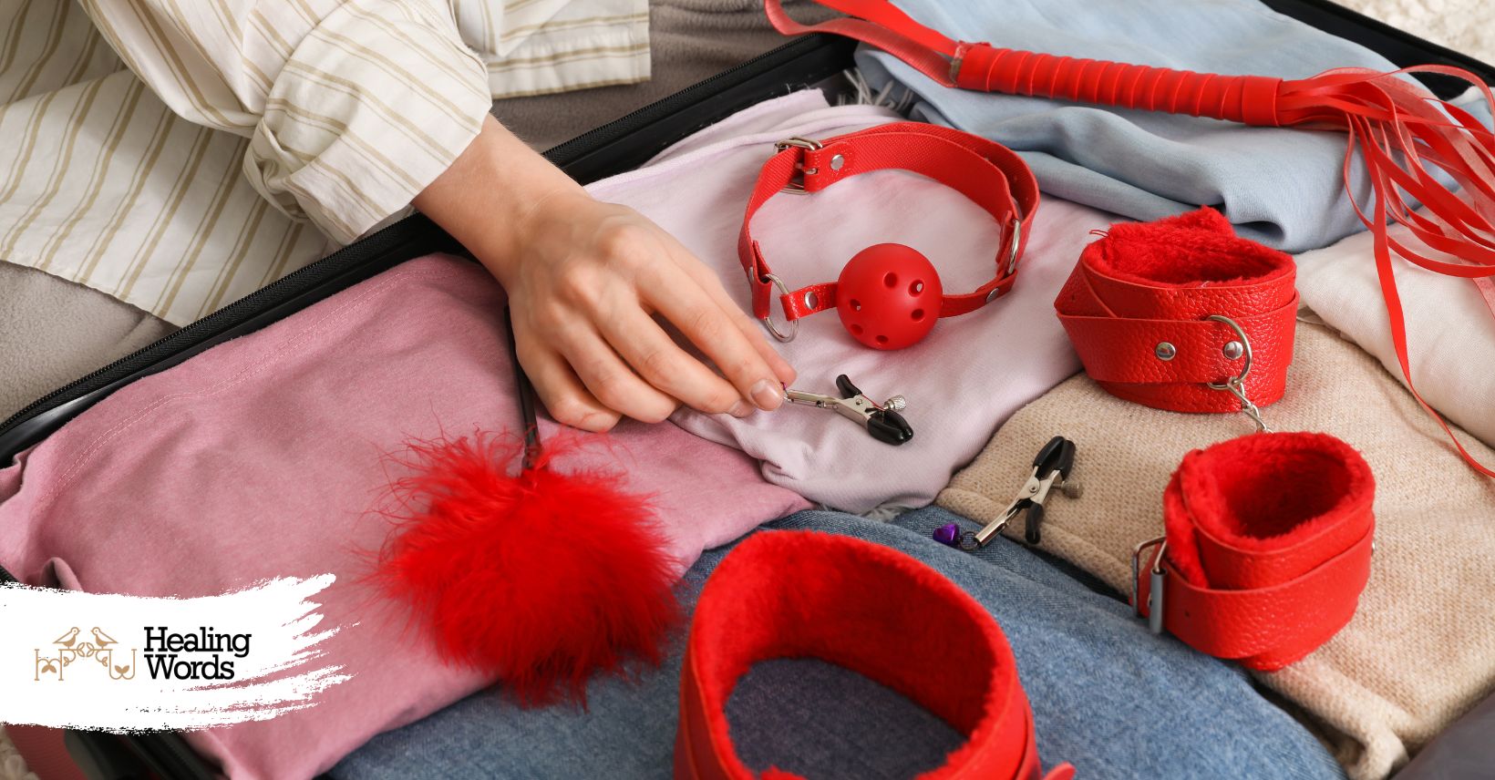 Какво е BDSM - bondage, discipline, dominance and submission, sadomasochism. 